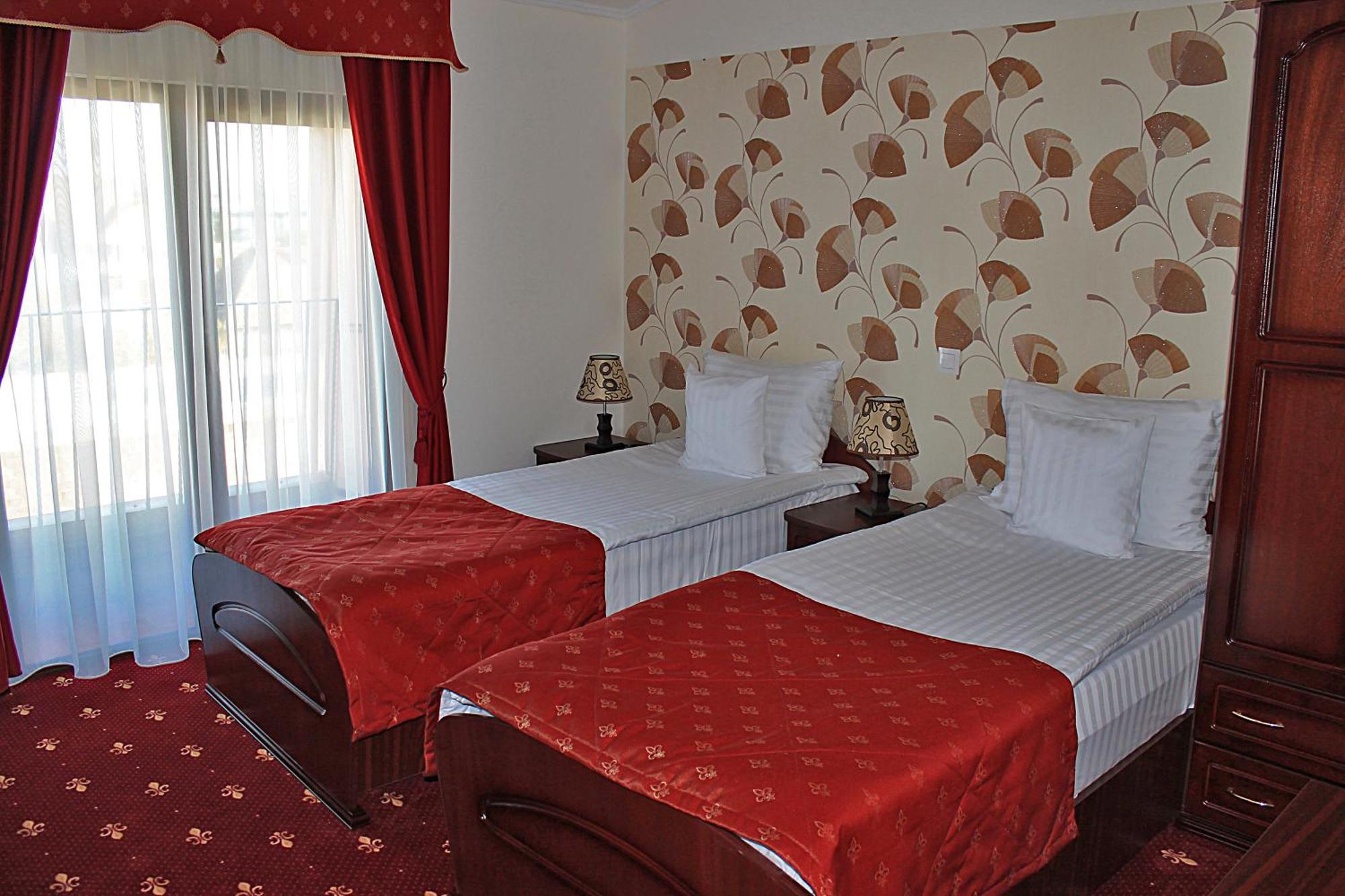 Schassburger Tor Hotel Sighisoara Phòng bức ảnh