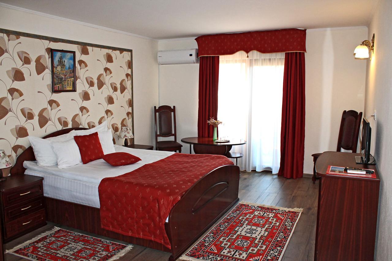 Schassburger Tor Hotel Sighisoara Ngoại thất bức ảnh